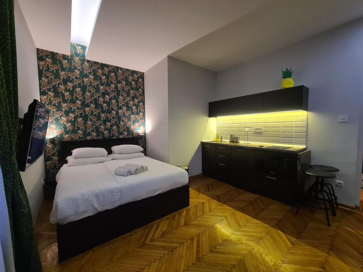 Urban Studio In City Center Белград Экстерьер фото